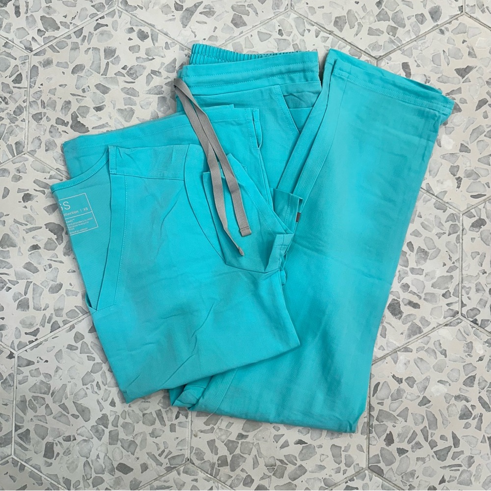 Figs scrub set in XS